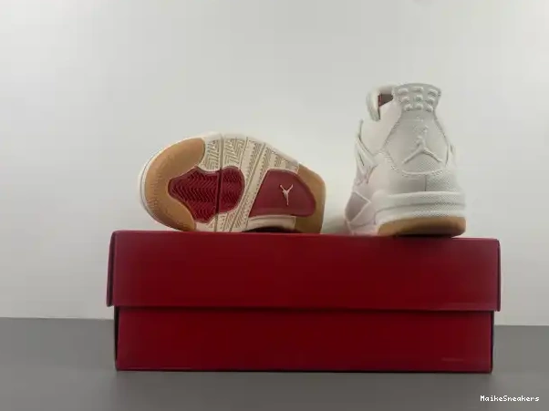 MaikeSneakers AO2571-100 x Air Jordan 'White' 4 Levi's 0323